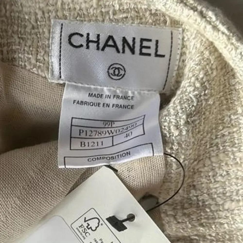 Chanel beige tweed midi skirt